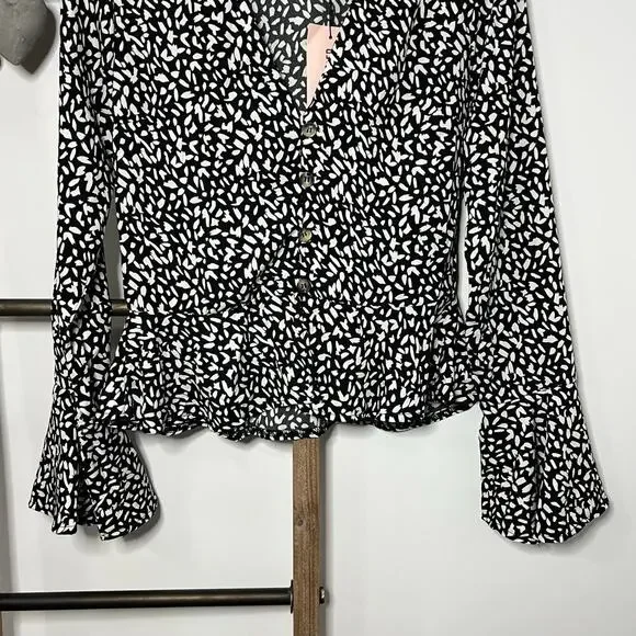 Missguided NWT‎ Long Sleeve Peplum Black White Blouse Size 10 - Picture 4 of 9